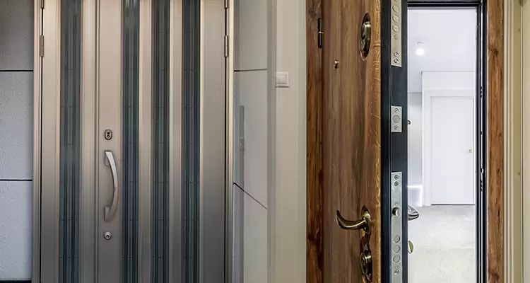 Burglar Proof Front Door Repair in Bradenton, FL