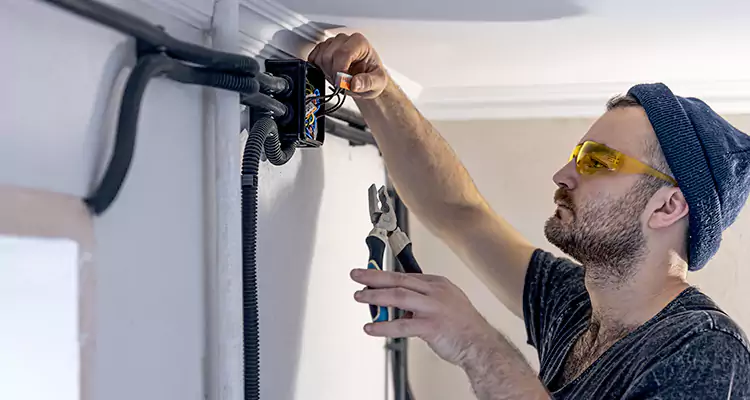 Garage Door Opener Cable Repair in Bradenton, FL
