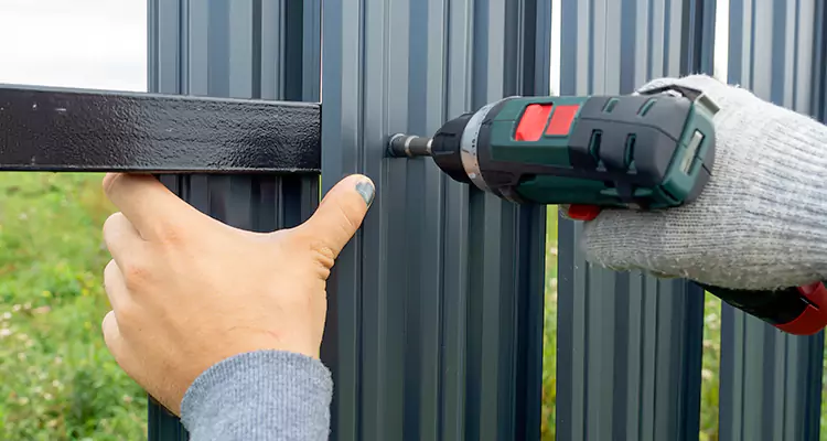 Metal Gate Repair in Bradenton, FL