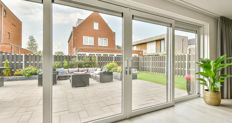 Best Sliding Screen Door Replacement Company in Bradenton, FL