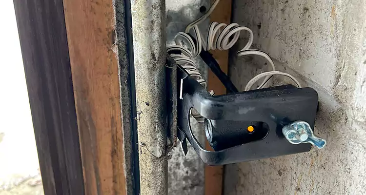 Fix Broken Garage Door Sensor in Bradenton, FL