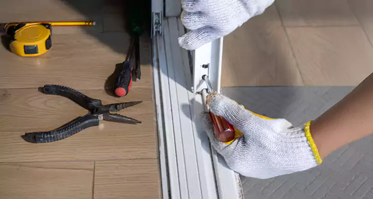 Closet Sliding Door Track Repair in Bradenton, FL