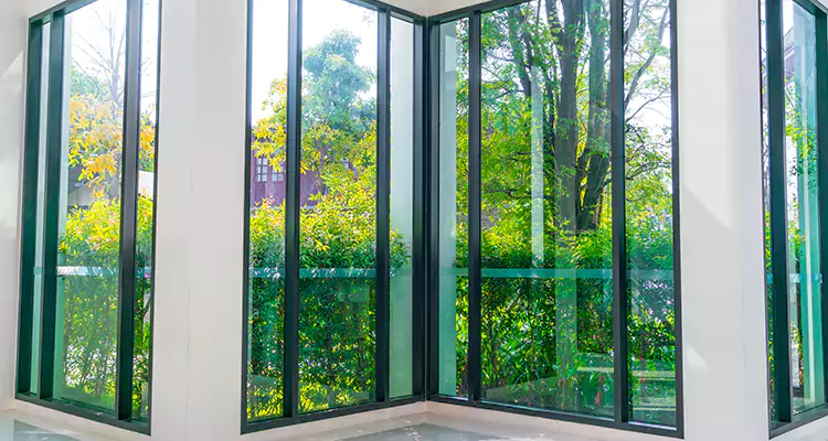 Folding Glass Balcony Door Repair in Bradenton, FL