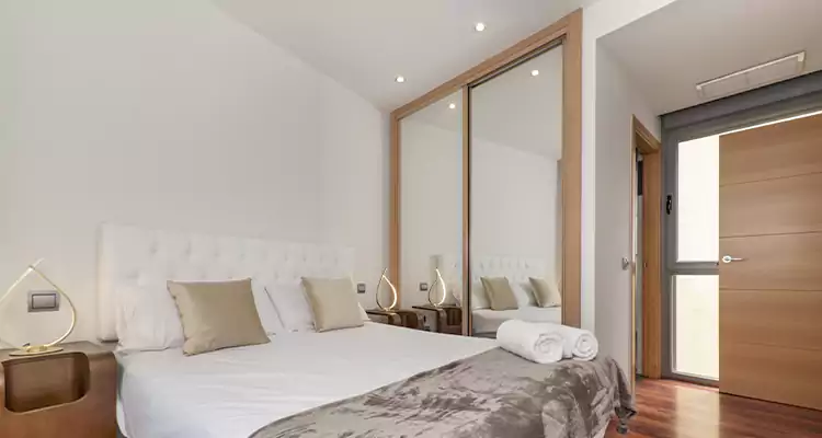 Sliding Wardrobe Door Mirror Replacement in Bradenton, FL